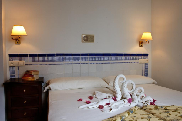 Best offers for Hostal Plaza Cantarero Nerja