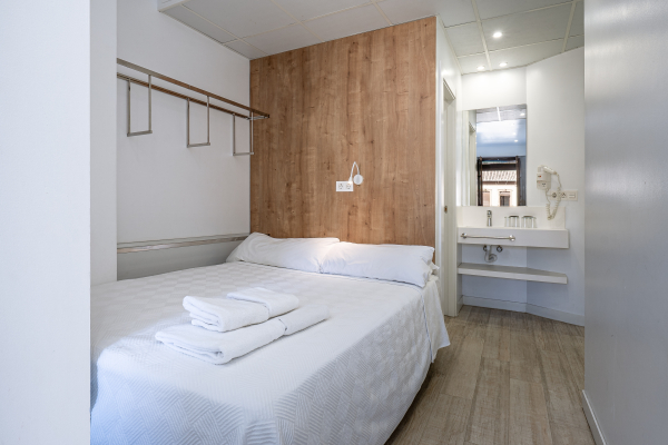 Best offers for Amc Granada Granada