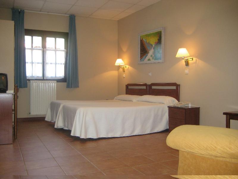 Best offers for APARTAMENTOS CAPRICCIO Santillana Del Mar