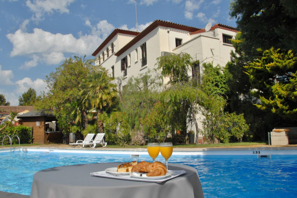Best offers for El Castell Hotel Sant Boi De Llobregat