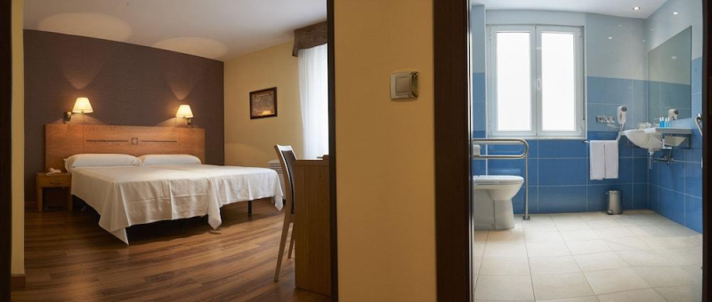 Best offers for LA SERRANA HOTEL Aviles