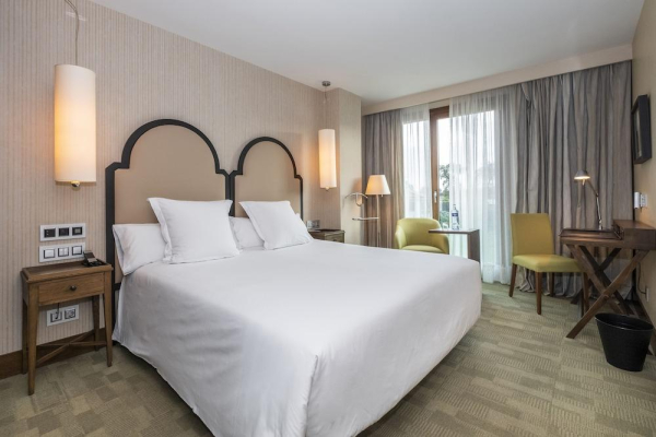 Best offers for ARTIEM Asturias Quintuelles