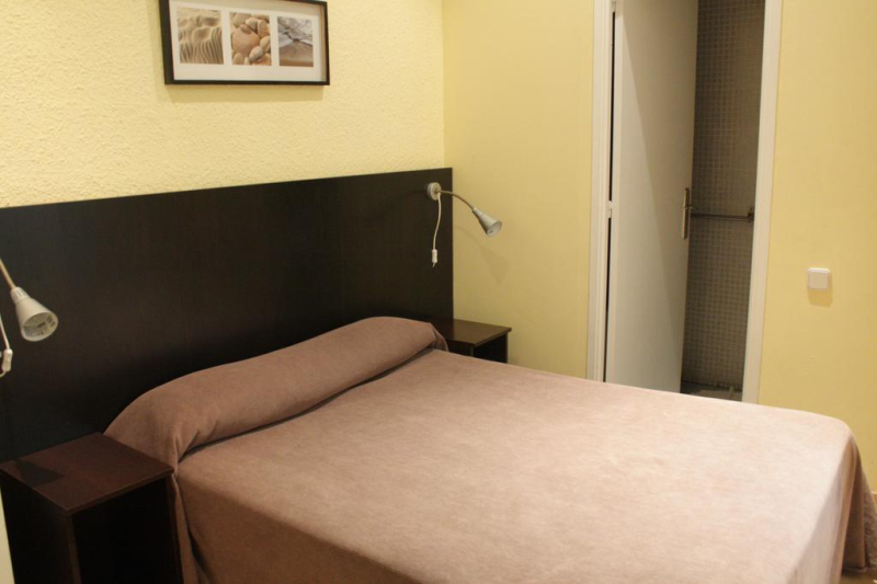 Best offers for Hostal Baires Barcelona