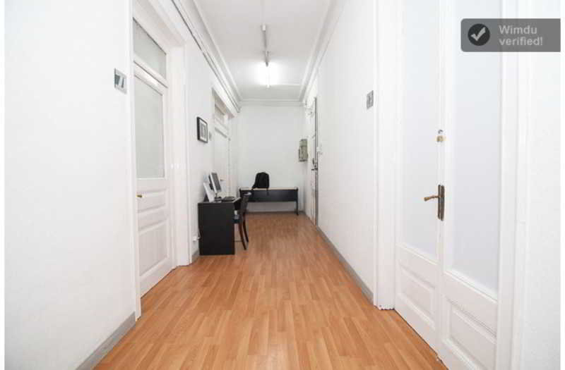 Best offers for La Casa de Emilia Barcelona