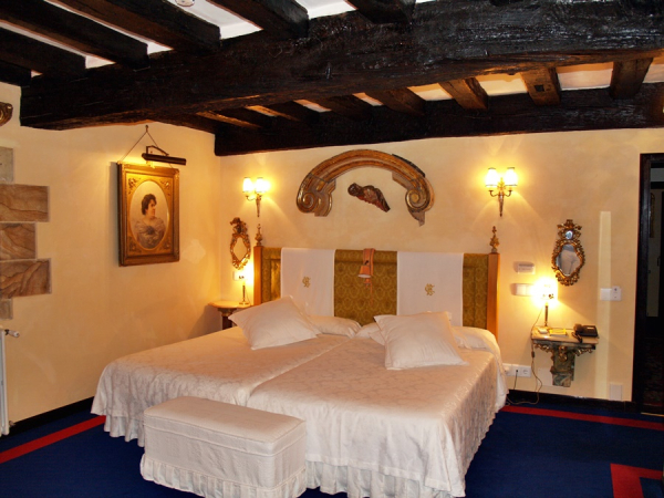 أفضل العروض ل دوموس سيليكتا بالاثيو دي لا بينا أخو