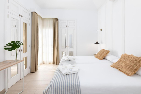 Best offers for Lagos de Fañabe Costa Adeje