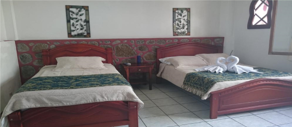 Best offers for Maidith Galapagos In Galapagos
