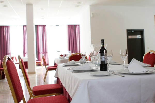 أفضل العروض ل فندق مينثيا سوببيتيكا دنيا منسية