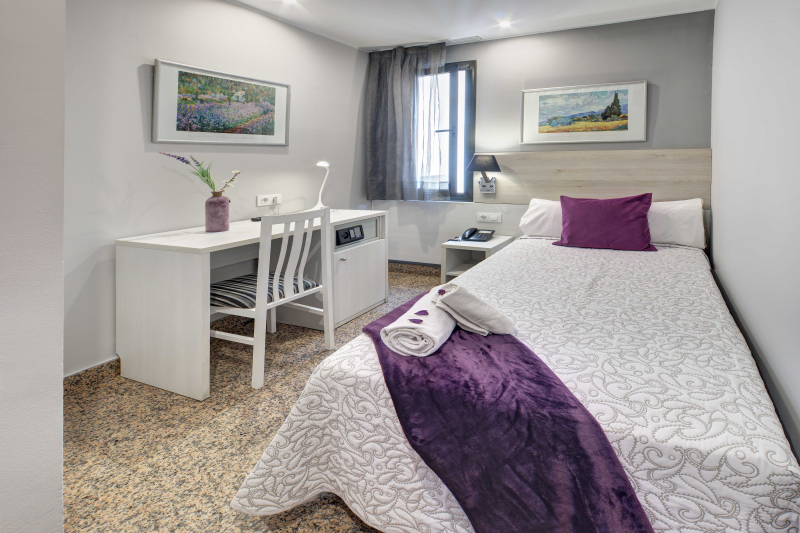 Best offers for Nuevo Triunfo Barcelona