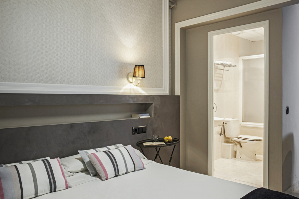 Best offers for AinB Eixample Muntaner Barcelona