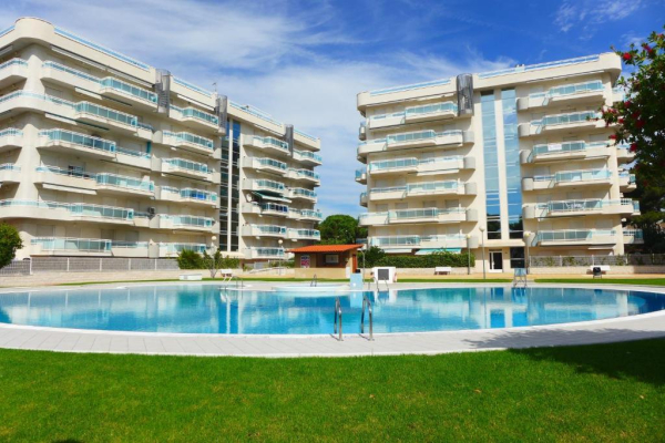 Best offers for RENTALMAR LARIMAR APTS Salou
