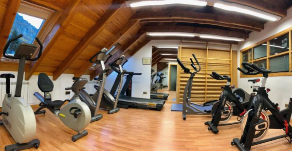 Best offers for HOTEL LA CREU Salardú