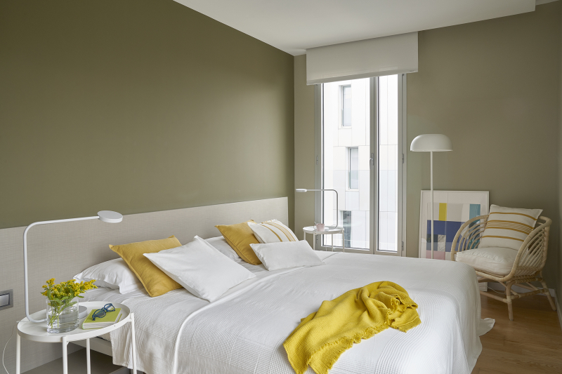 Lugaris Beach Apartments