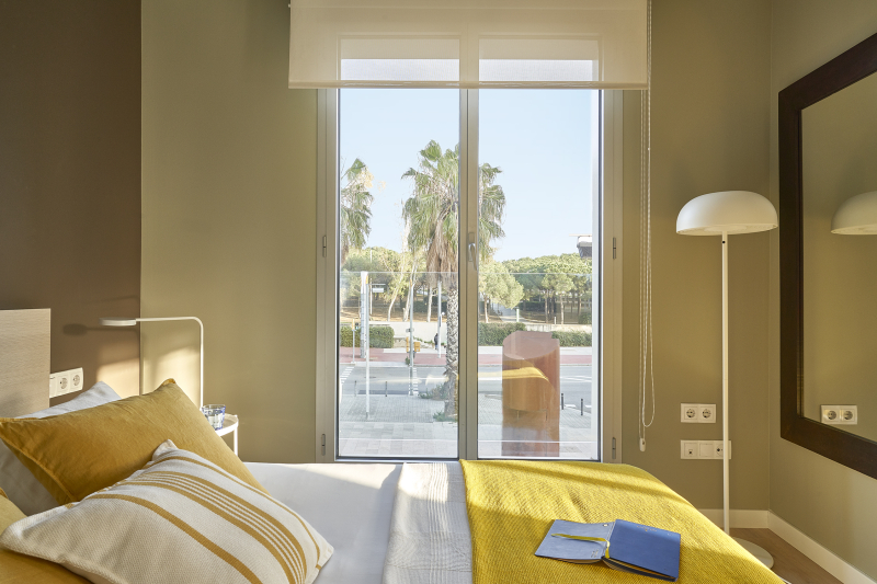 Lugaris Beach Apartments