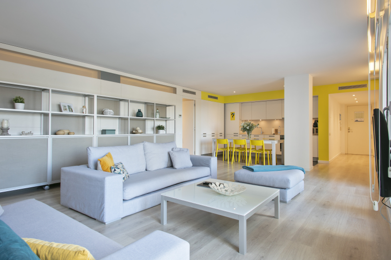 Lugaris Beach Apartments
