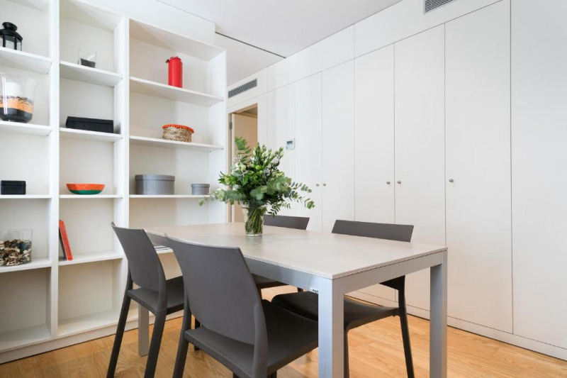 Lugaris Beach Apartments