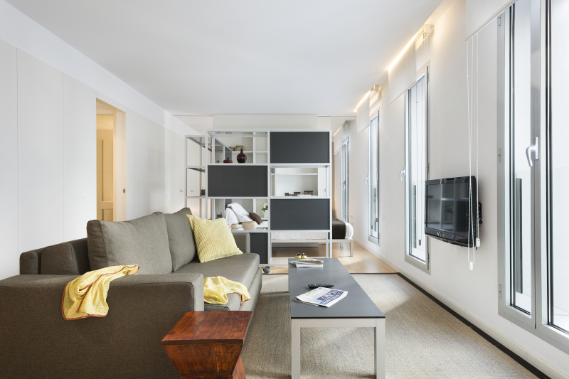 Lugaris Beach Apartments