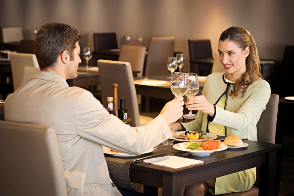 أفضل العروض ل فندق الاما دي اراجون بالنياريو الهامه دي أراجون