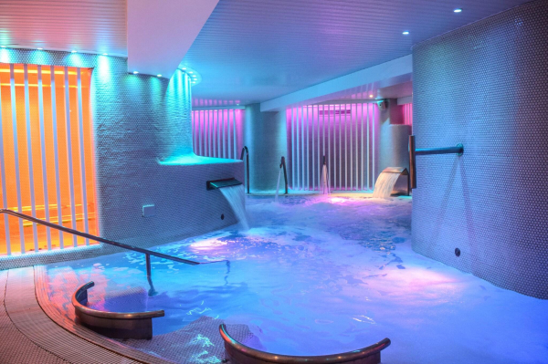 أفضل العروض ل امباسسادور بلايا اي بينايدورم