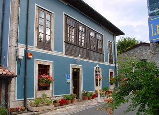 Best offers for HOTEL LA TIENDONA Cangas De Onis