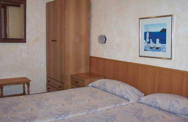 Best offers for Regina Blanes