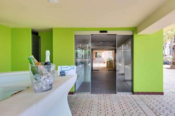 أفضل العروض ل Occidental Ibiza بورت دس تورنت