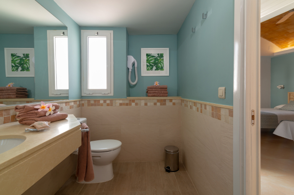 Best offers for Bungalows Cordial Biarritz Playa del Inglés