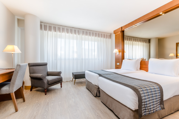 Best offers for Exe Campus Badalona