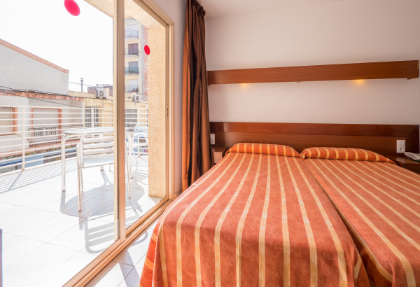 Best offers for Checkin Montpalau Pineda De Mar