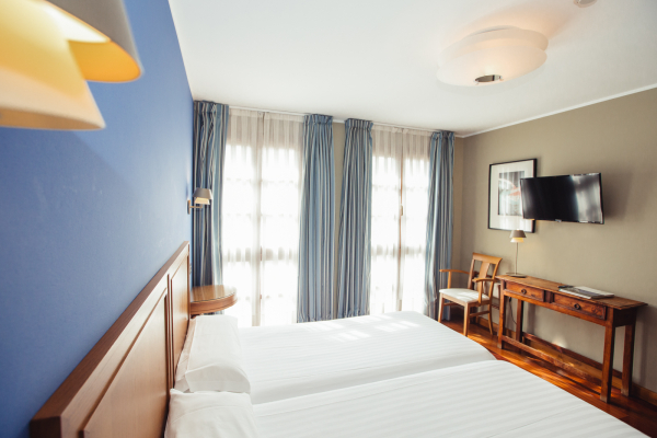 Best offers for Sella Cangas De Onis