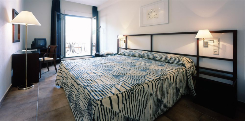 أفضل العروض ل ليون بالنياريو دي ارتشينا ارتشينا