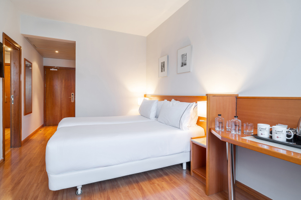 Best offers for Exe Pozuelo Pozuelo De Alarcon