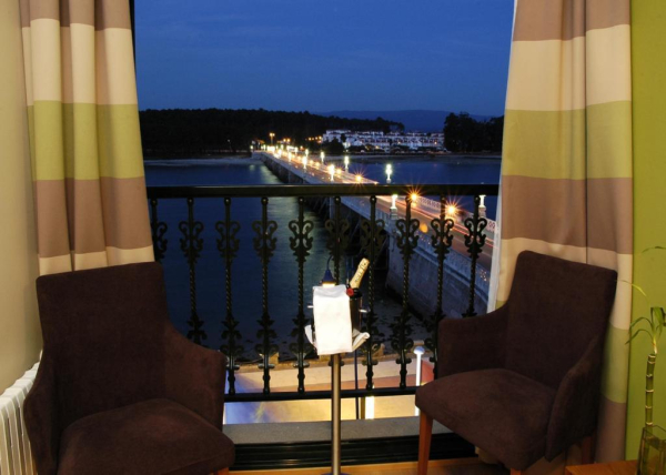 Best offers for Puente de la Toja O Grove