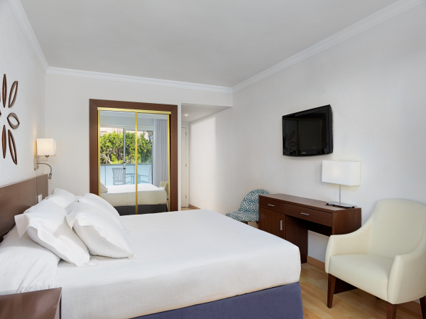 Best offers for H10 Delfin Only adults Salou