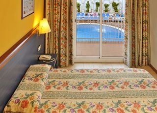 Best offers for HOTEL MIAMI Calella