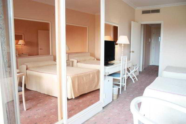 Best offers for Mas Gallau Cambrils