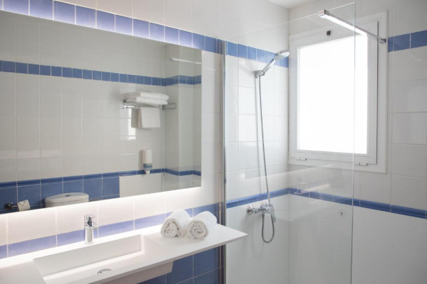 Best offers for Dwo Les Palmeres Calella