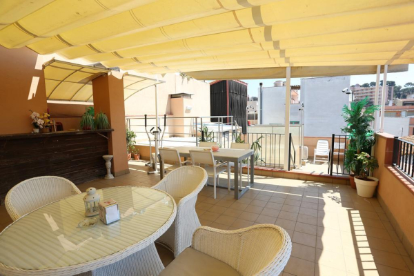 Best offers for Aparthotel Royalinn Lloret De Mar