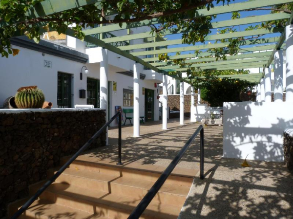 Best offers for Guacimeta Costa Teguise