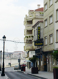 أفضل العروض ل منزل رومان ساناكسينكسو 