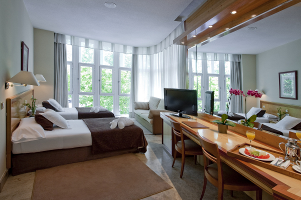 Best offers for VP Jardin de Tres Cantos Tres Cantos