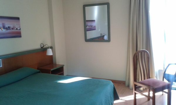 أفضل العروض ل ميرالكامبو ازكونكا دي هيناريس