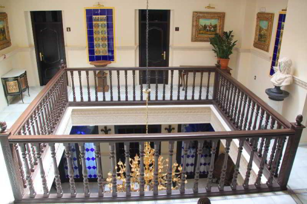 Best offers for El Poeta de Ronda Ronda