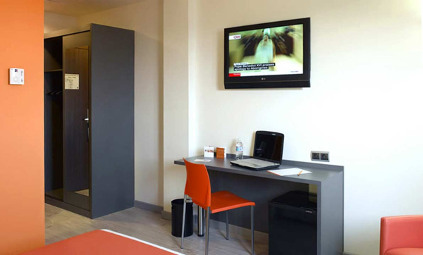 Best offers for H2 Avila Avila
