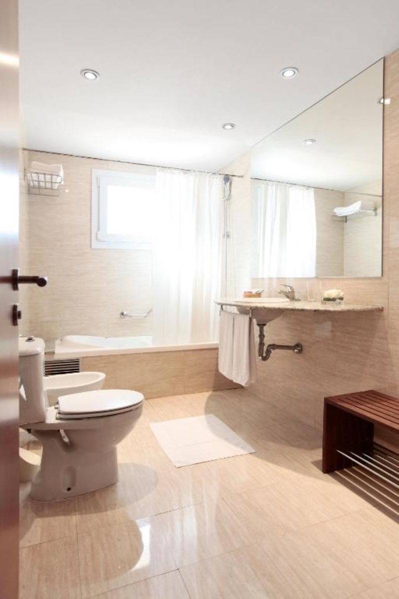 أفضل العروض ل رسيتيج بيكتوريا روسيس