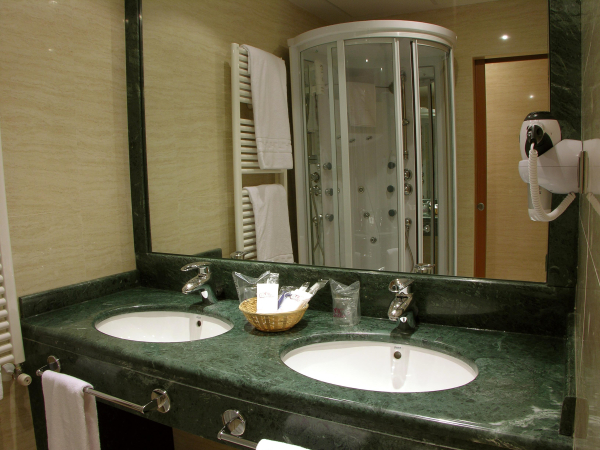 Best offers for Dos Castillas Avila