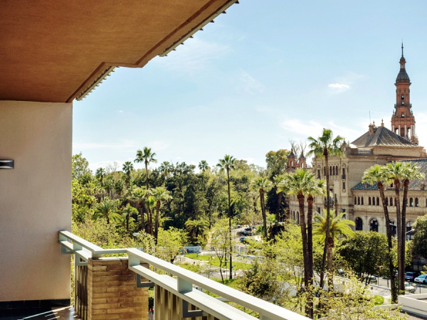 Best offers for Pasarela Seville