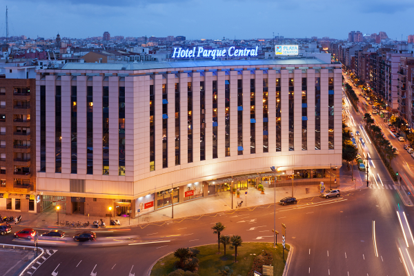 أفضل العروض ل HOTEL SENATOR PARQUE CENTRAL فالنسيه