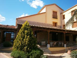 Best offers for Hotel El Castrejon Cebreros