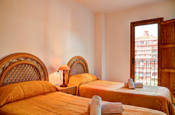 Best offers for Valencia Port Saplaya Apartamentos Alboraya